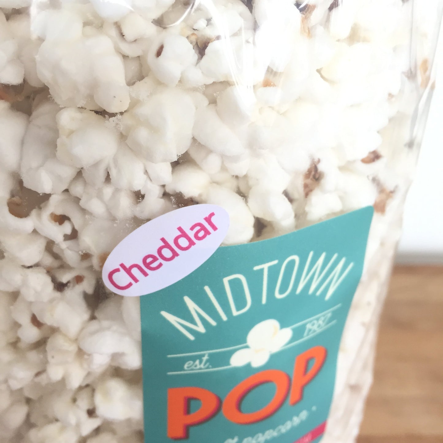 White Cheddar š· Gourmet Popcorn